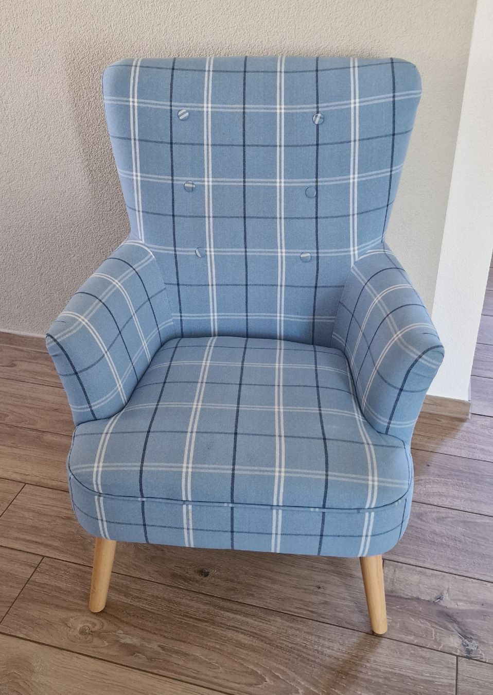 Livique Poltrone: Blauer Karo Sessel, super Zustand – Usato da Suhr venduto da Sbume 1