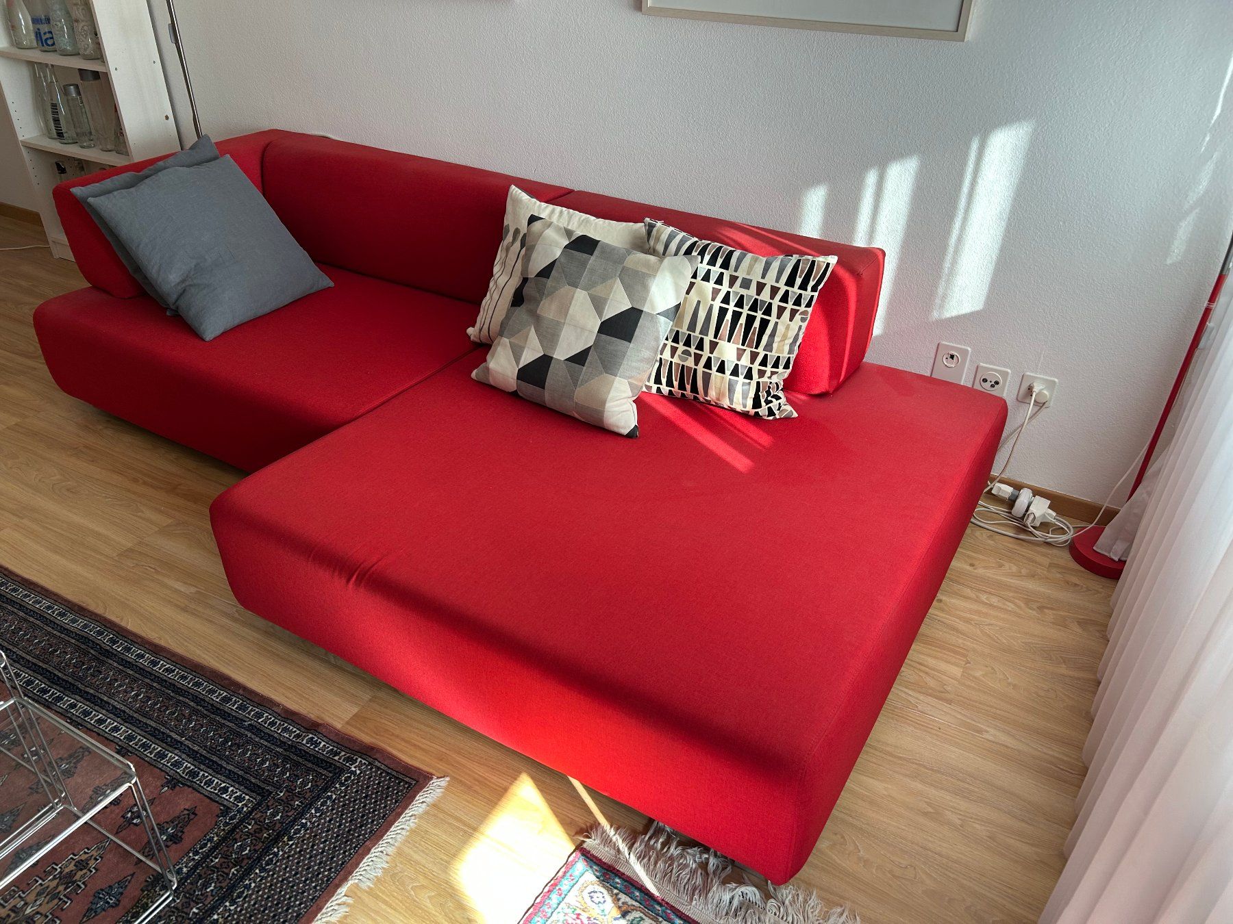 Sofas: Stylisches Rotes Sofa – Gebraucht aus Klingnau von hermes011