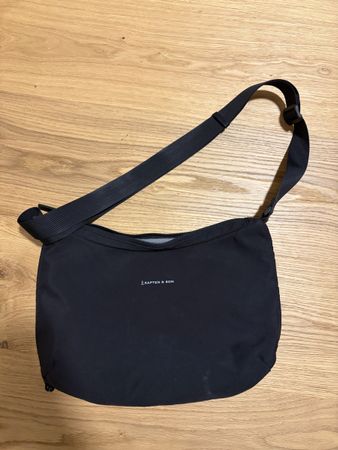 Umhängetasche Kapten & Son schwarz