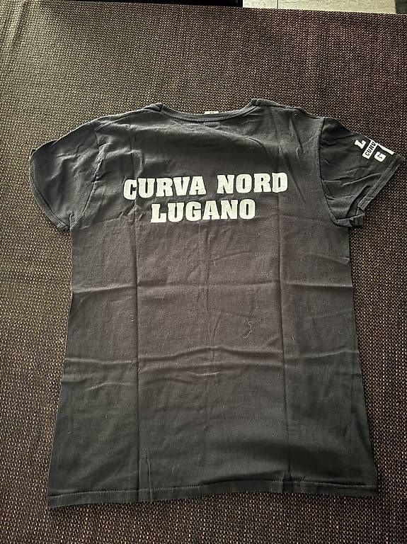 T-Shirts: Maglietta – Gebraucht aus Carabbia von fab_6y2g 1
