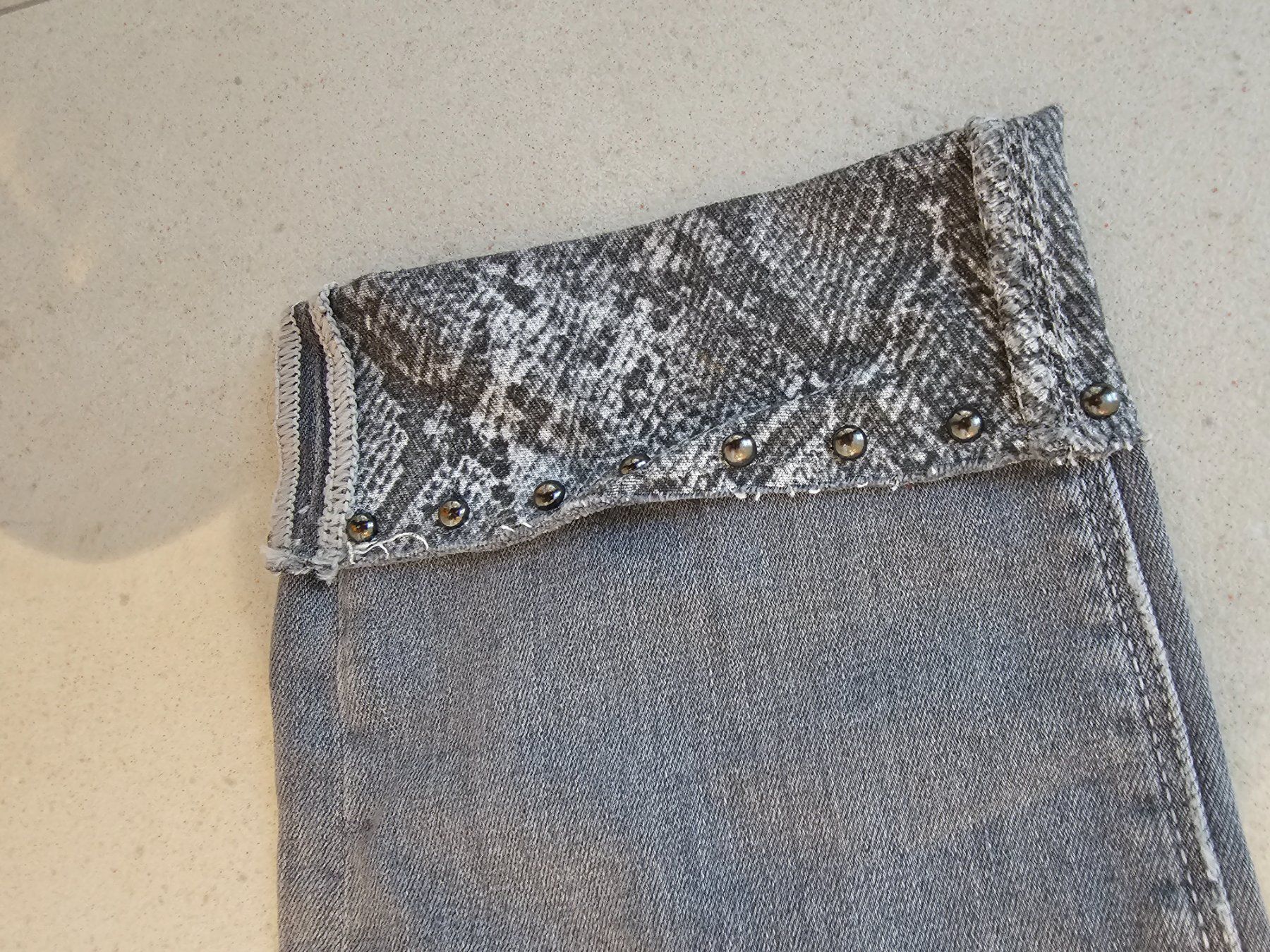 Cambio Jeans: Cambio Jeans 44 – Nuovo (secondo la descrizione) da Berg TG venduto da lisboa.sky 2