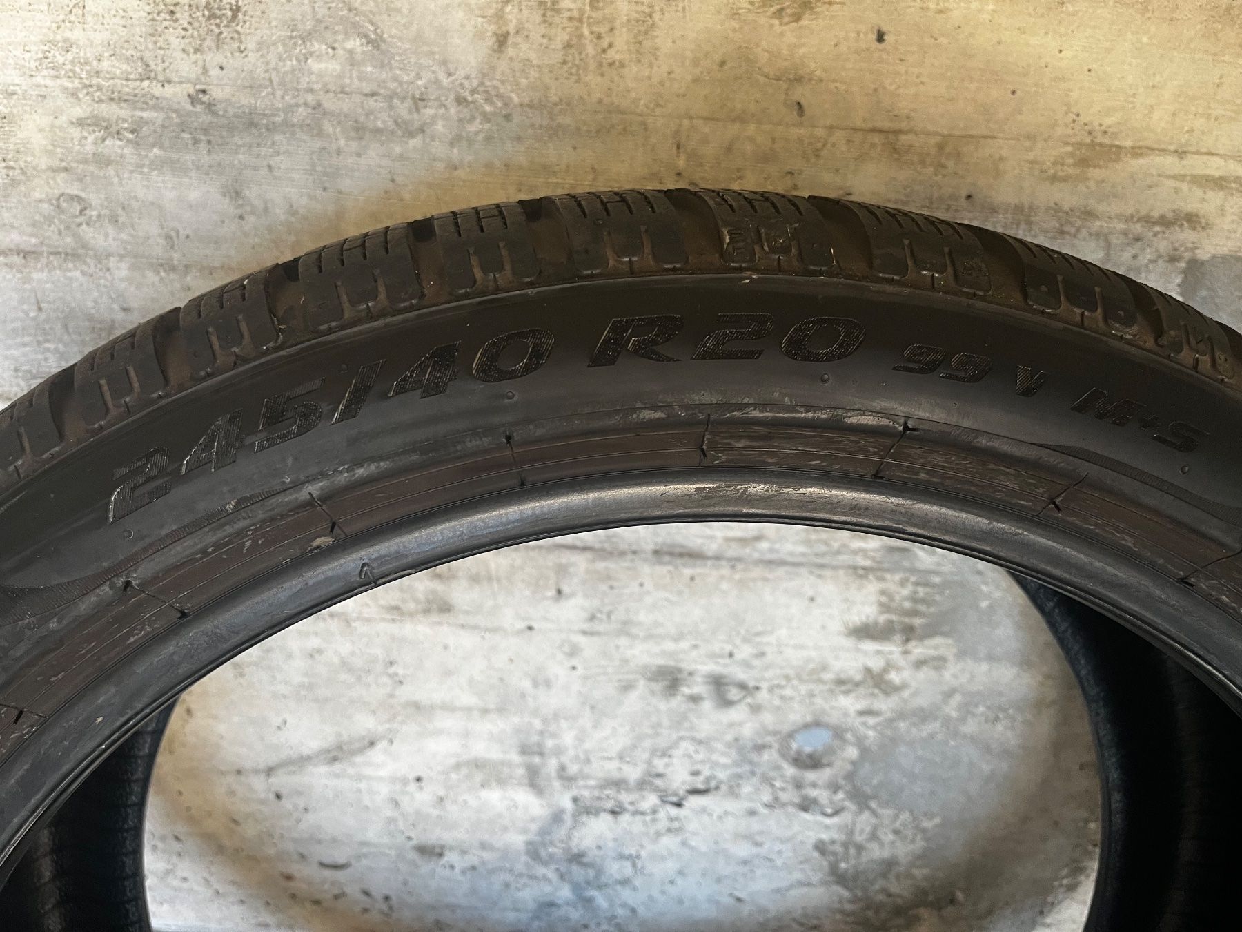 Sonstiges Schreiben & Zeichnen: 245/40R20 99V – Gebraucht aus Seon von dgu_23ty 3