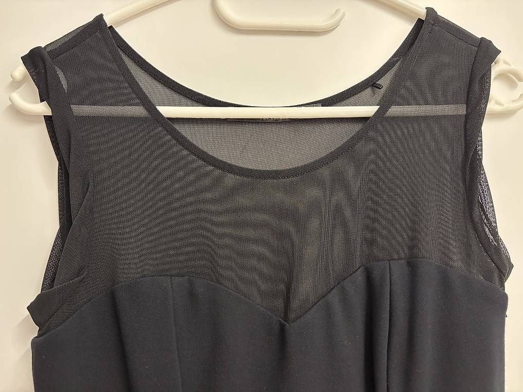 Vestiti: Vestito Guess – Usato da Soazza venduto da afa_r6cx 4