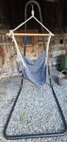 Hängemattenstuhl mit Gestell (schwarz) blau-weiss gemustert