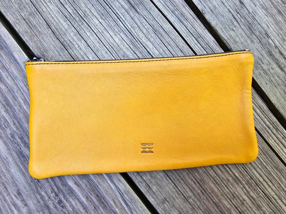 Handgefertigte Leder-Mappe Für Stifte & Marker – Vollnarbenleder, Bourbon Braun, Mit 101-Jahre-Garantie