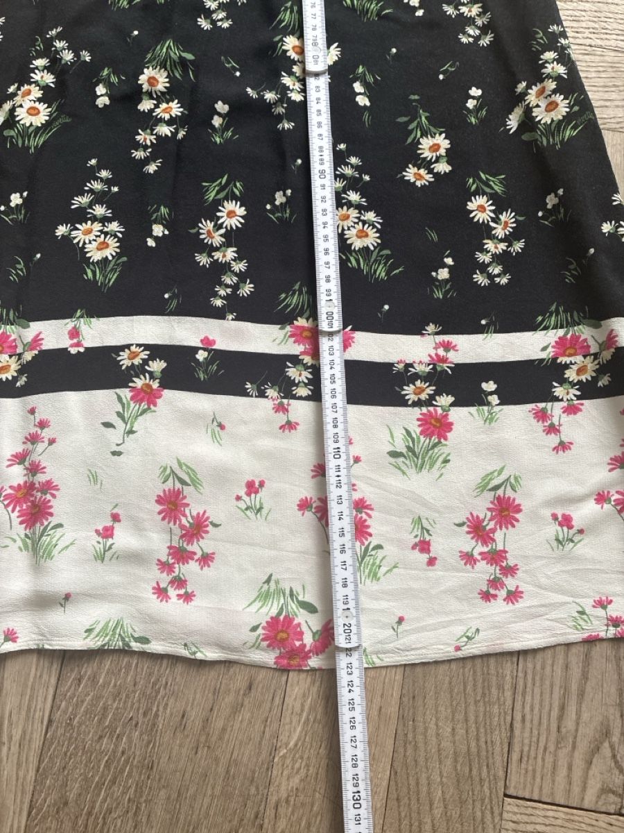 Kleider: Vivietta Kleid Grösse 32 – Gebraucht aus Zürich von Dsire 6