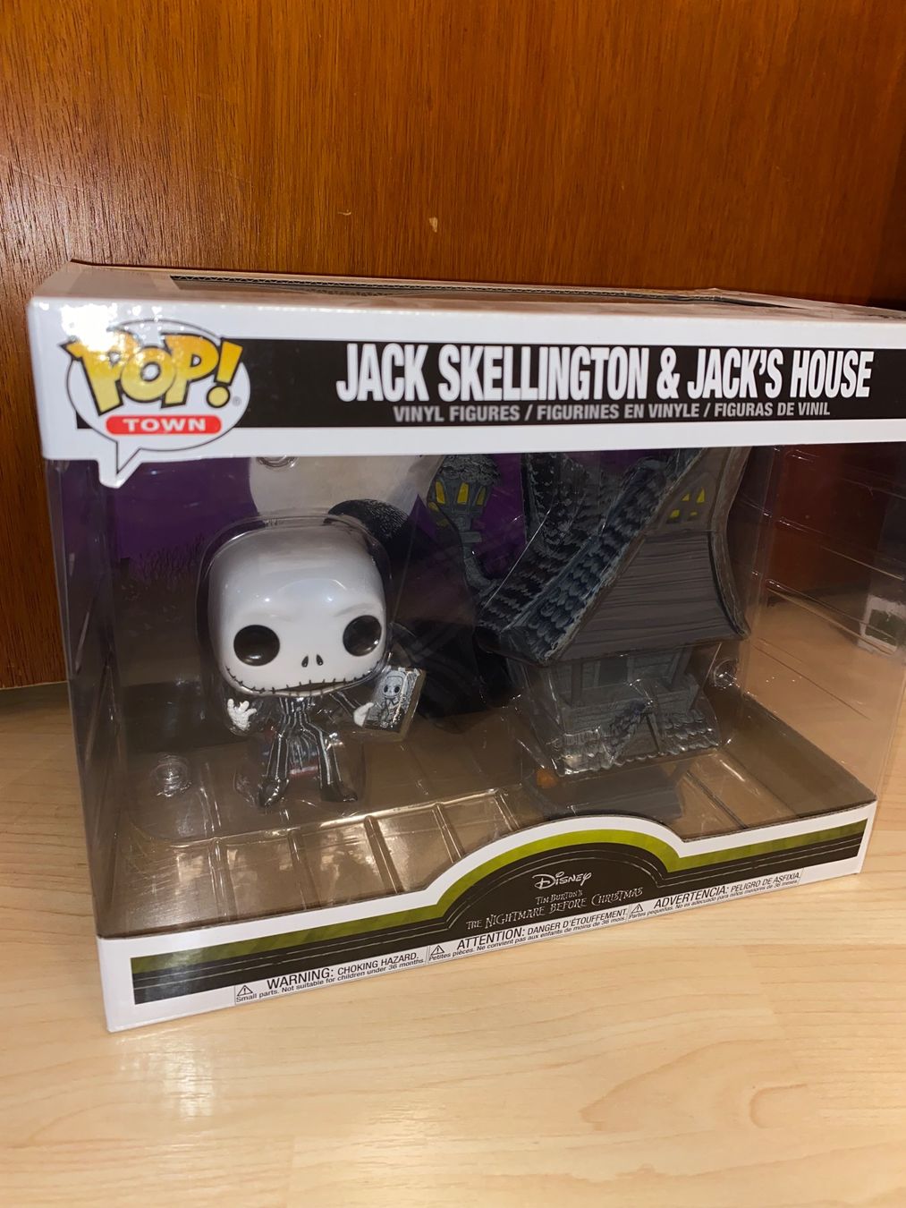 Funko Statuette: Funko Pop! Town Jack Skellington & Maison – Nuovo e nell'imballaggio originale da Onex venduto da Louve.crz