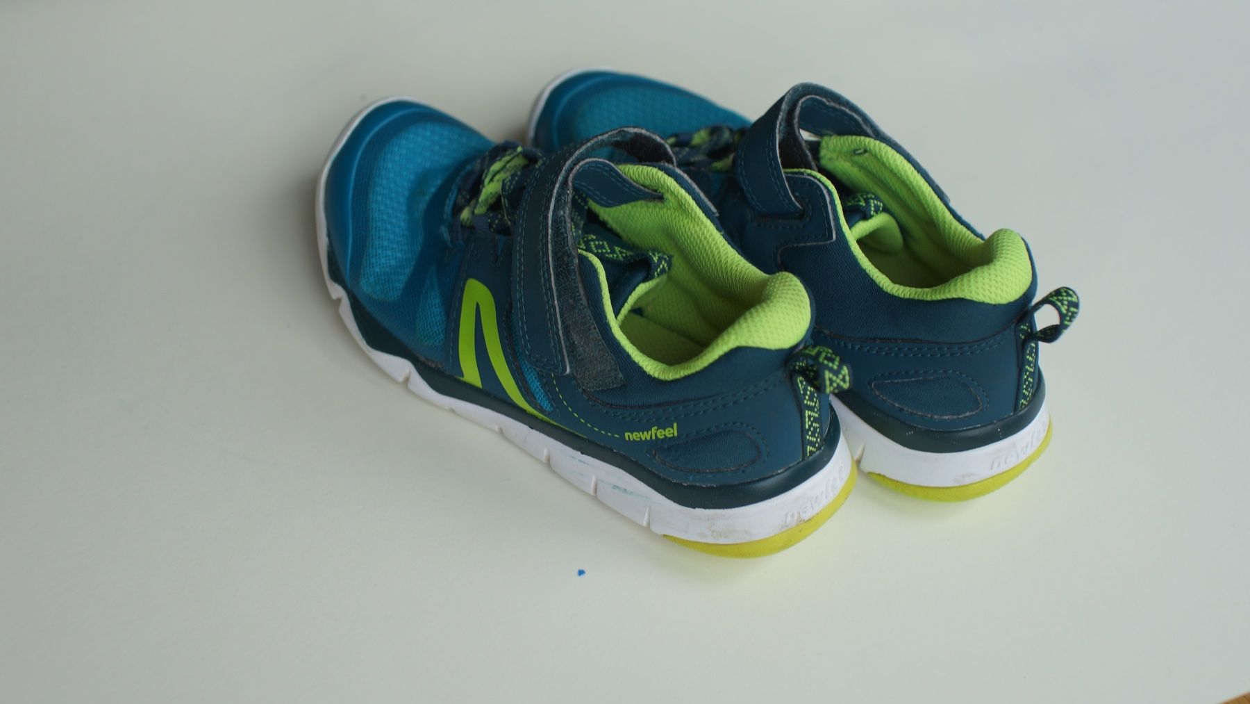 Decathlon Schuhe für Jungen: Turnschuhe Decathlon gr. 33 – Gebraucht aus Biel/Bienne von Cyp79 3