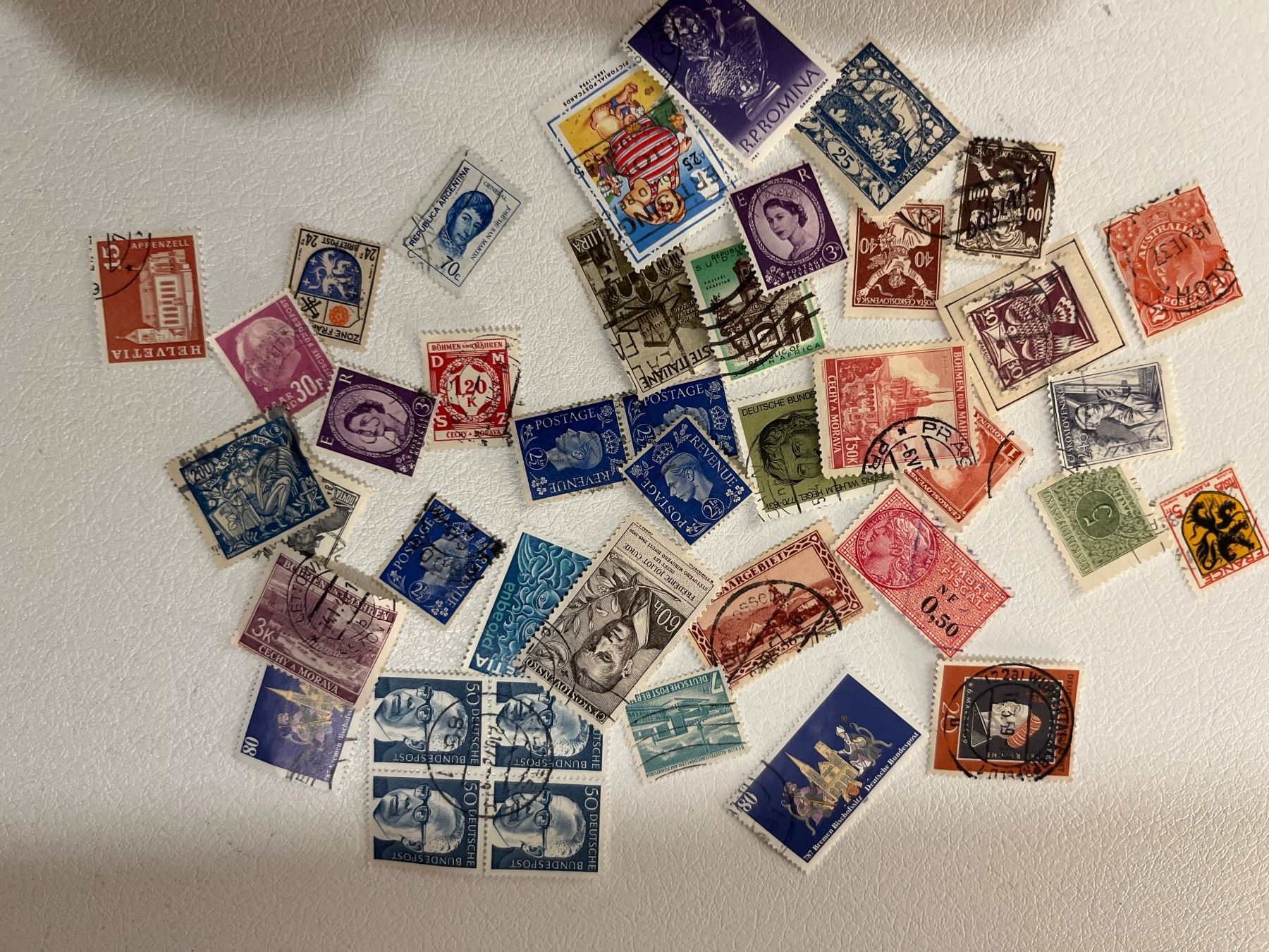 Tutti i francobolli: Lot 39: Lot mit mix Briefmarke – Usato da Chiasso venduto da AzenYa 1