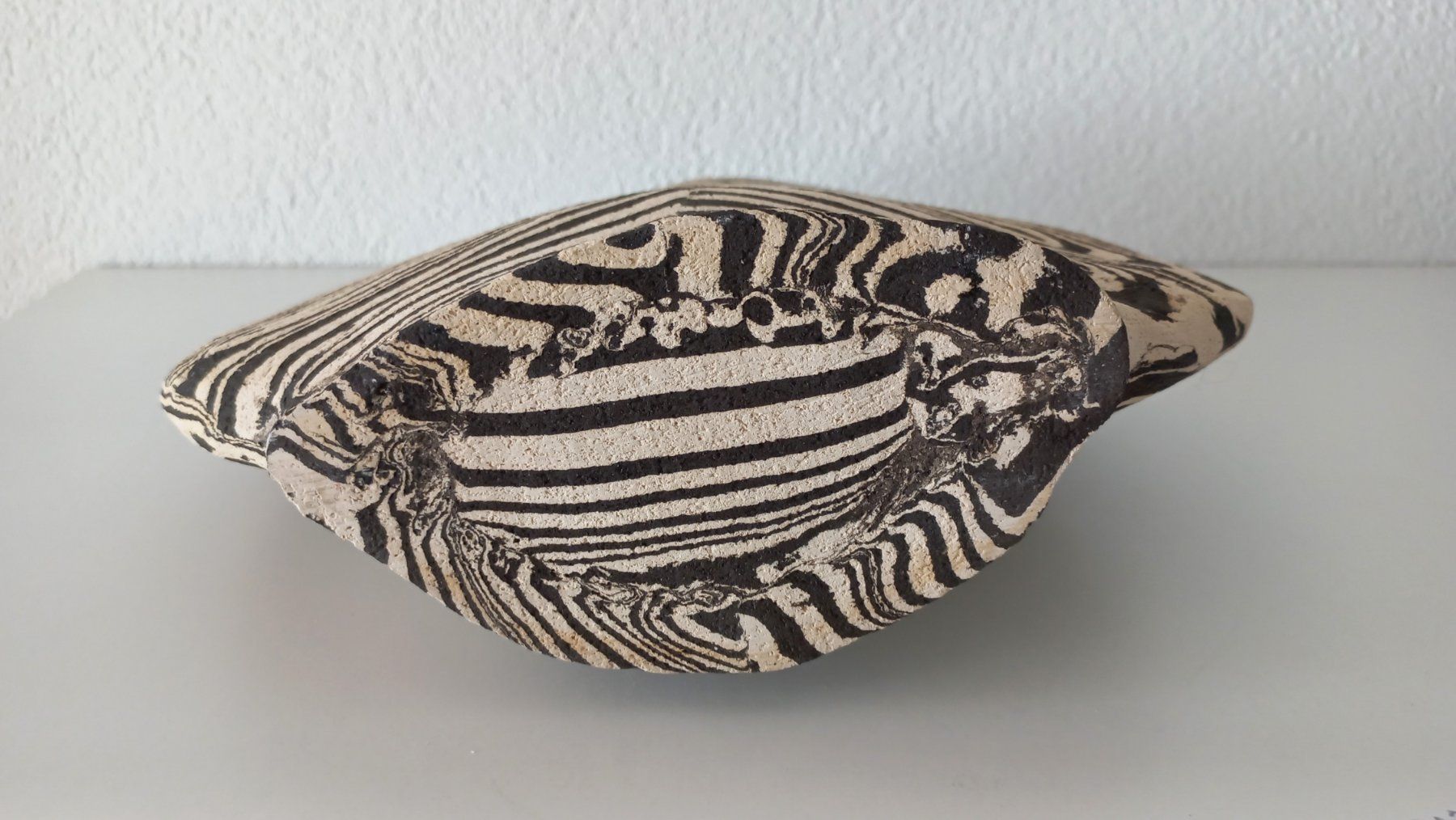 Vasen & Gefässe: Nerikomi Zebra Vase Fizzy Ceramics – Gebraucht aus Bévilard von Orscha 5