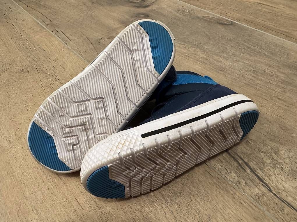 Converse Scarpe per ragazzi: Converse All Stars Grösse 25 – Usato da Othmarsingen venduto da Oepfel 2