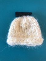 PUPPENMÜTZCHEN, gelb, Wolle, 7 cm hoch, 6 cm breit