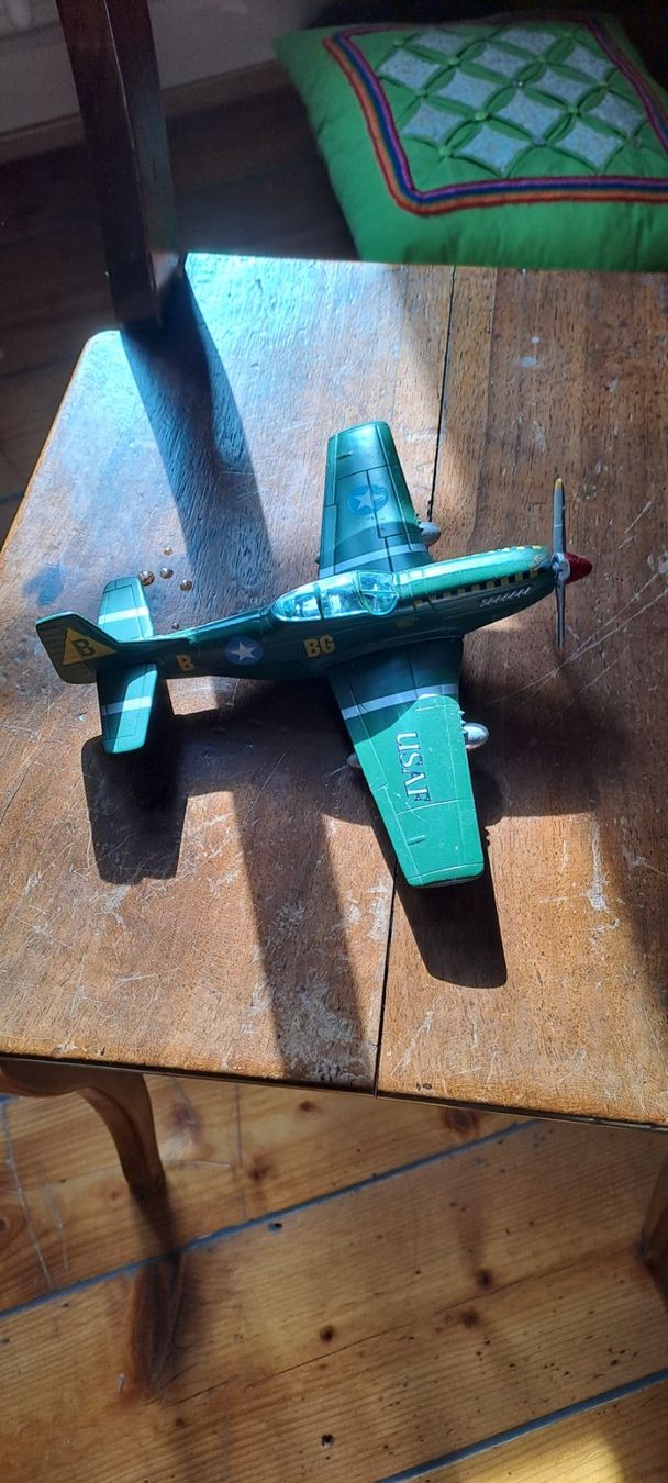Kit di modellismo & Modellini statici: Modellflieger - antik – Usato da Basel venduto da Marktplatz11 3