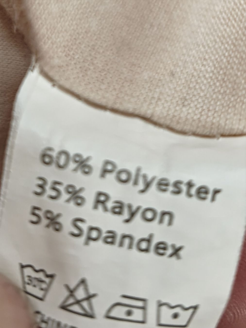 Shein T-Shirts: Cooles T-Shirt "Dead Inside but Caffeinated", Grösse M – Neu (gemäss Beschreibung) aus Emmetten von SecondhandSiska 5