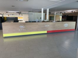 Theke, Empfangstresen oder Bar