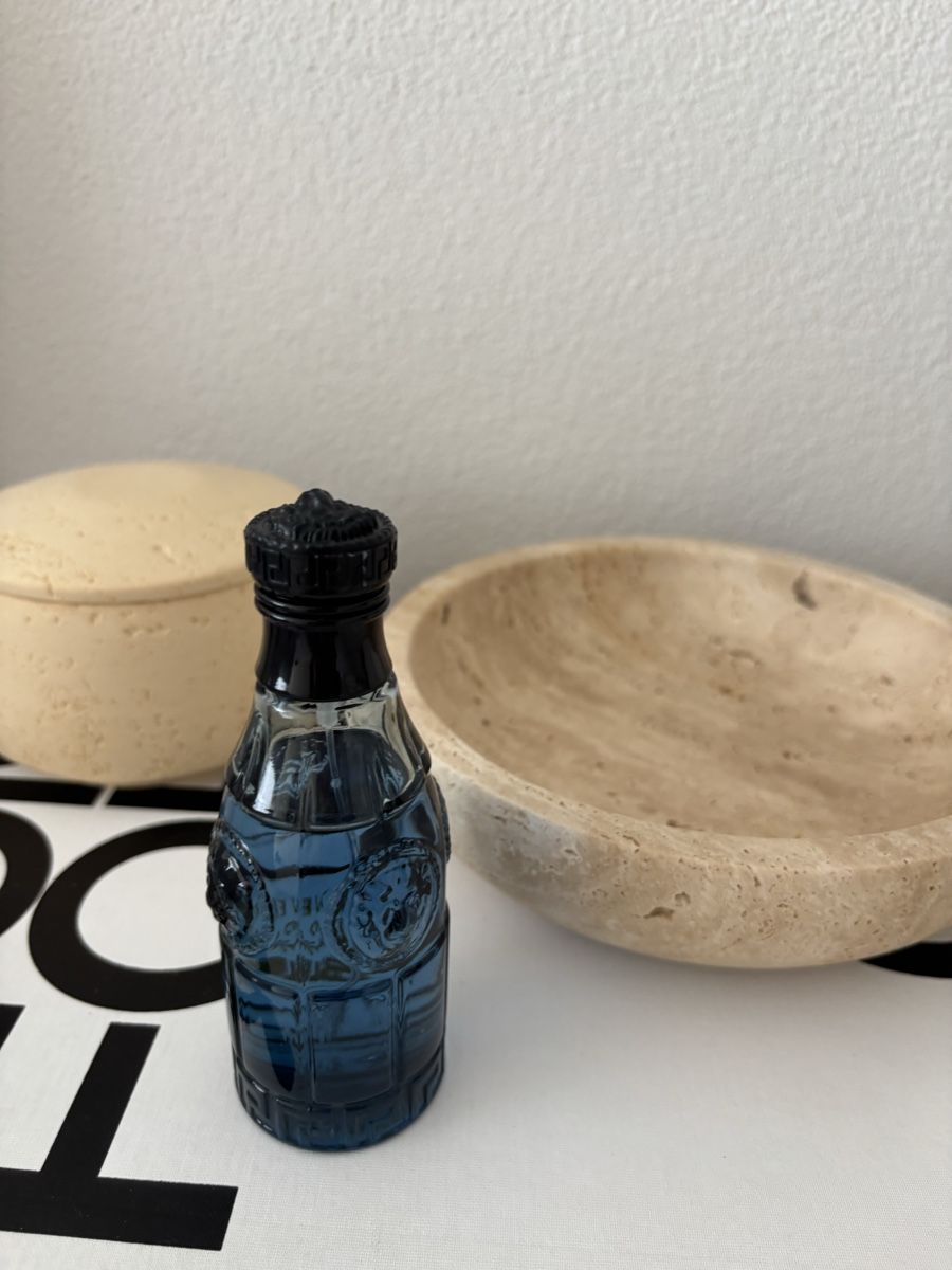 Versace Profumi & Eau de Toilette: NEW - Versace Blue Jeans  Parfume 75ml – Nuovo (secondo la descrizione) da Horgen venduto da lme_8kj7 1