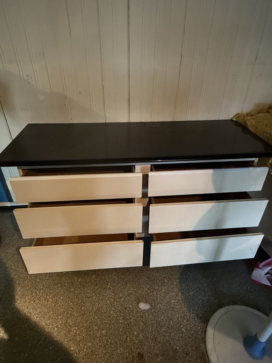 Cassettiere: Schöne, gebrauchte Malm Kommode mit 6 Schubladen, Top! – Usato da Graltshausen venduto da Steppinchen 1