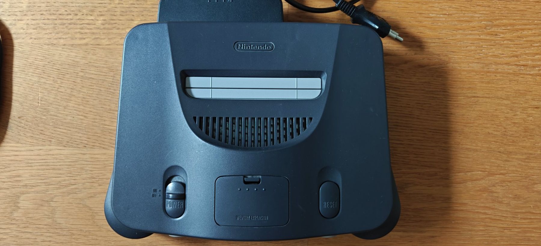 Nintendo Console: Nintendo 64 Konsole mit Controller und Memory Expansion – Usato da Kleinandelfingen venduto da dom_t7hd 1