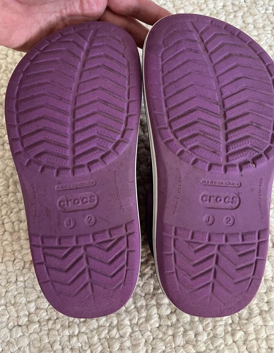 Crocs Schuhe für Mädchen: Crocs J2 / 33-34 – Gebraucht aus Genthod von Bilibi 4