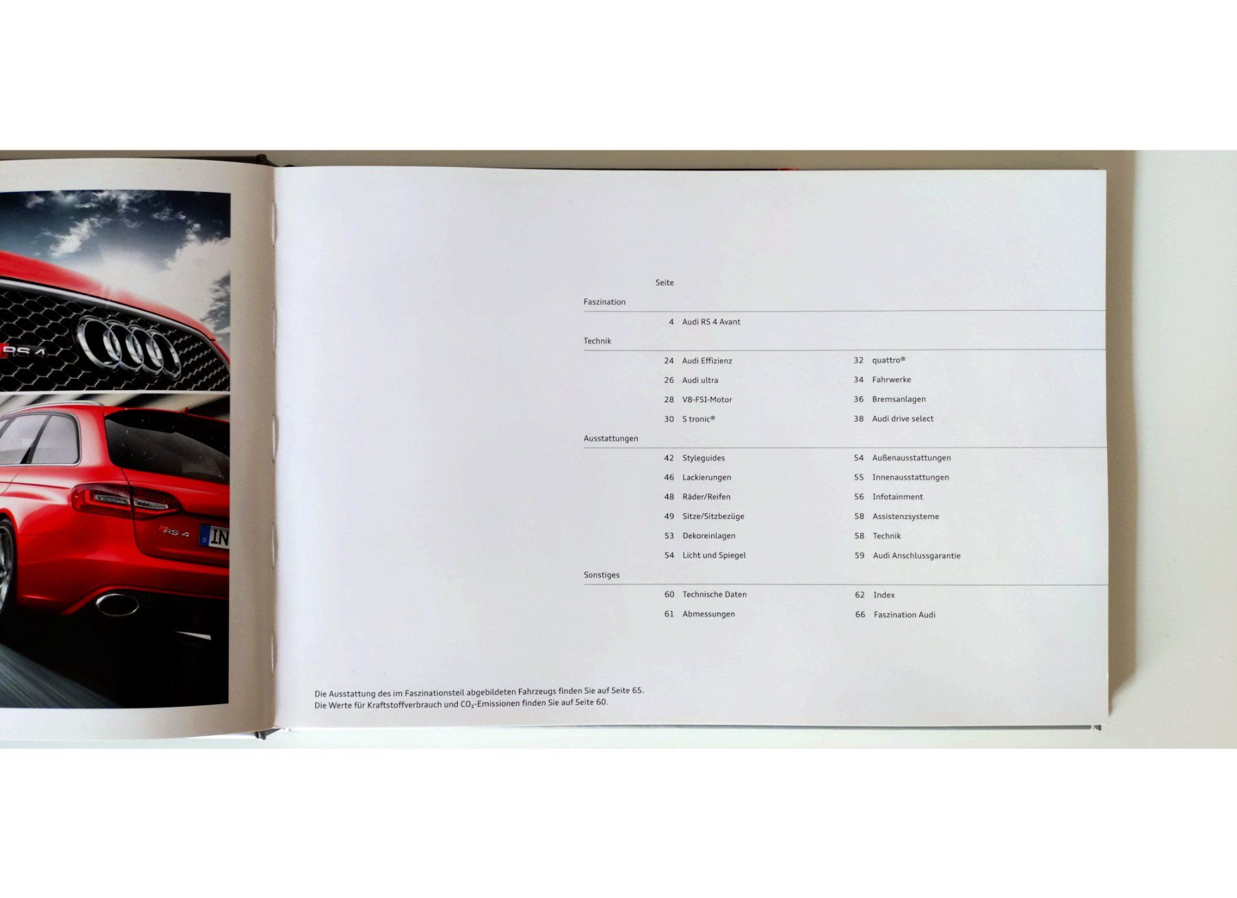 Riviste & Magazine: AUDI RS4 AVANT 2012 - Prospekt / Hardcover Katalog – Usato da Viganello venduto da CARLiteratur 2