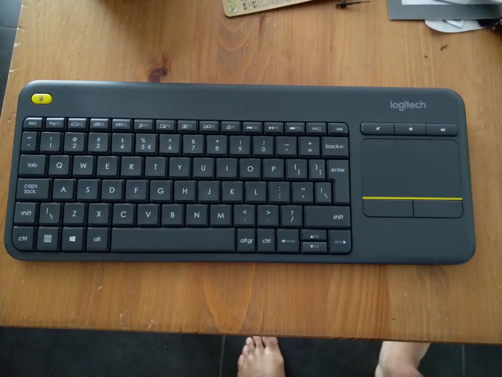 Logitech K400+ K400 Plus (CH) (Gebraucht) in Bertschikon (Gossau, ZH ...