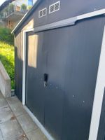 Großes Metall-Gartenhaus in Anthrazit mit Schiebetüre