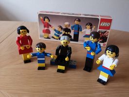 LEGO 200 Figuren Set mit Karton guter Zustand von 1974