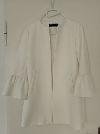 Zara White Jacket with Ruffle Sleeves for summer events
