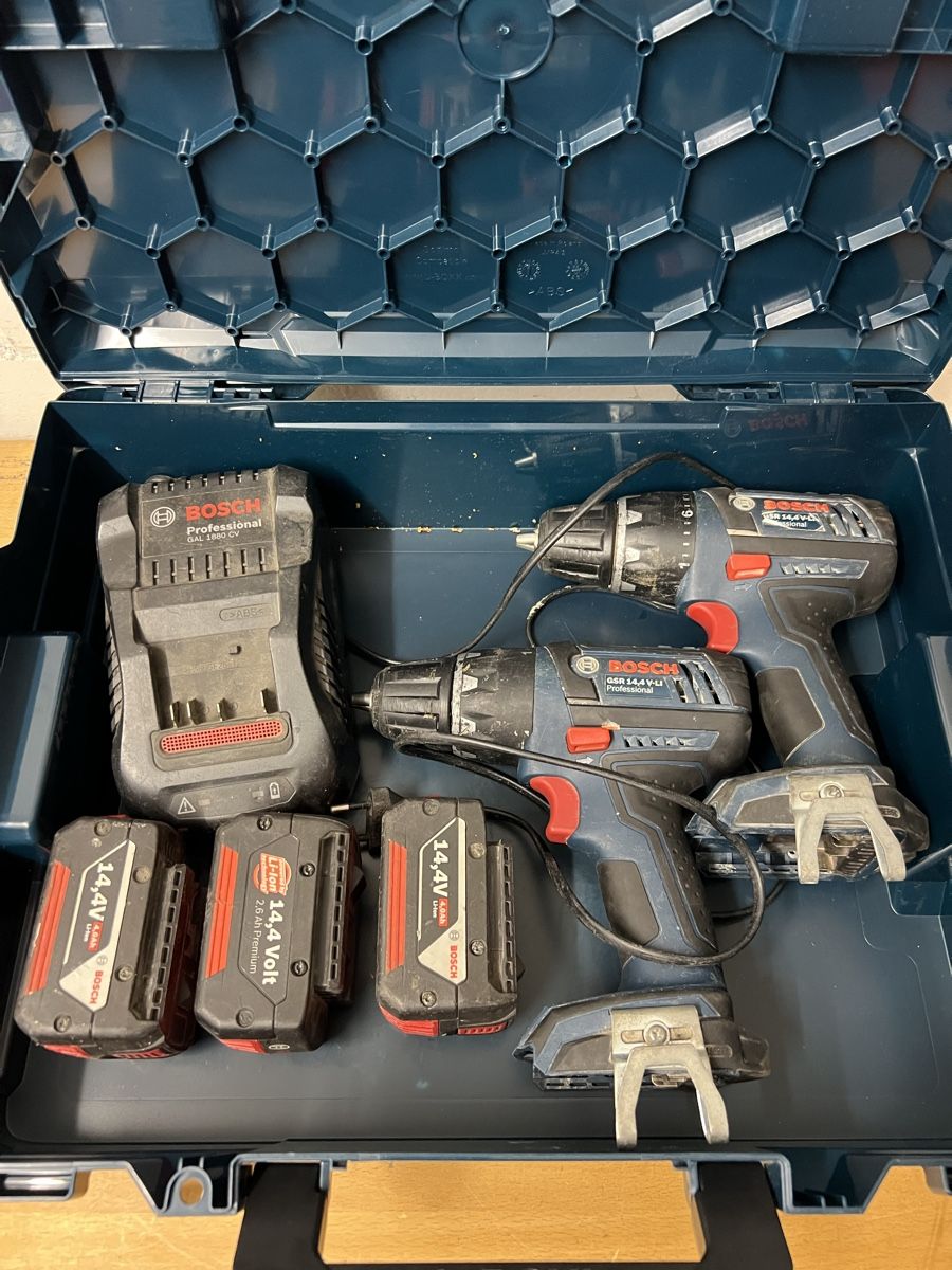Bosch Trapani: Bosch Akku Bohrmaschine 14.4V – Usato da Holziken venduto da 181281 4