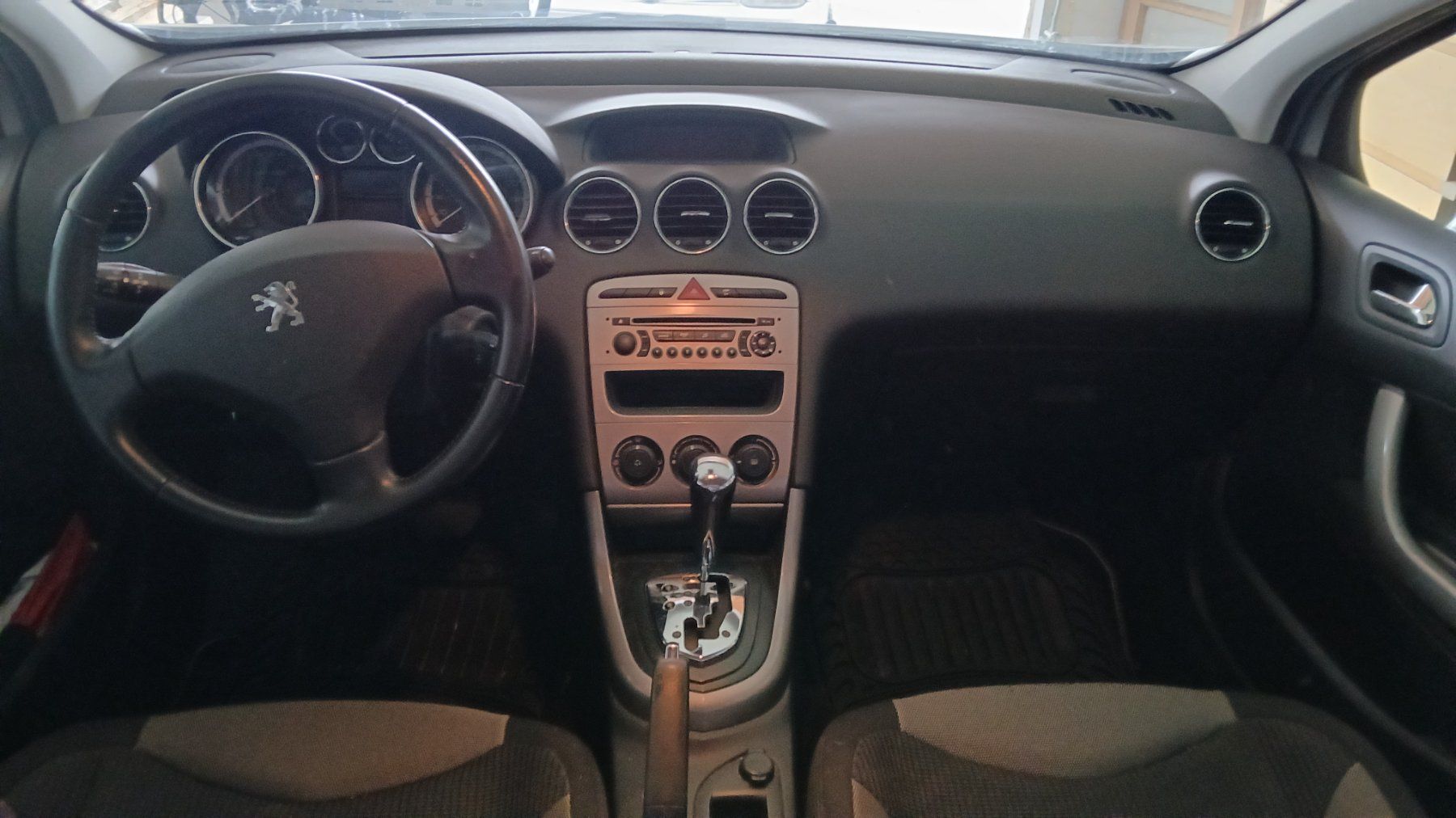 Peugeot Automobili: Peugeot 308 1.6i – Difettoso da Messen venduto da joel.buure 8