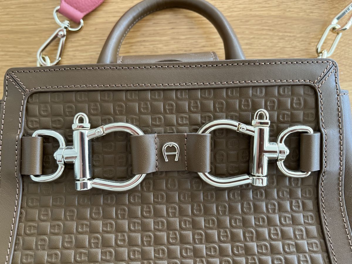 Aigner Borse da donna: Aigner Tasche – Usato da Döttingen venduto da Steinklopferin 6