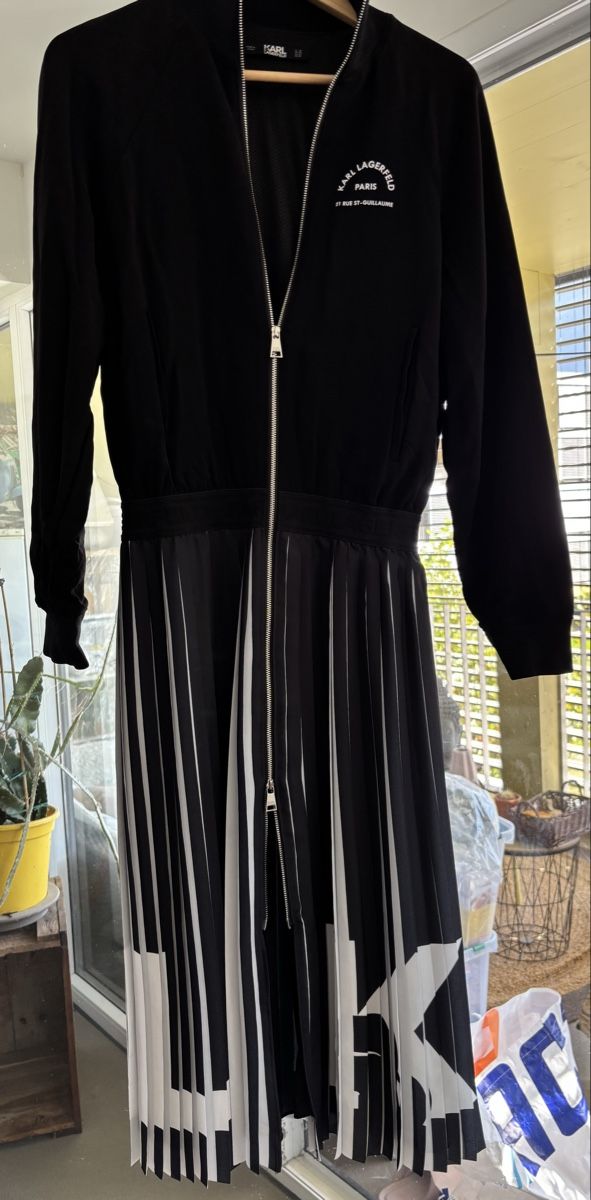 Karl Lagerfeld Vestiti: Robe Karl Lagerfeld Paris, taille 38 – Usato da Martigny venduto da lovejess
