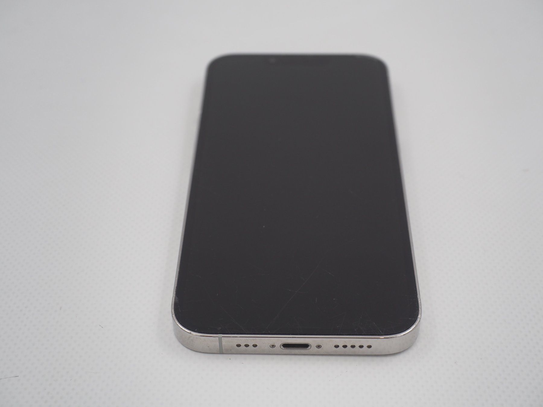 Apple Telefoni cellulari / Smartphones: APPLE iPhone 13 Pro iCloud gesperrt (26060252) – Difettoso da Zürich venduto da fundsachenverkauf 3