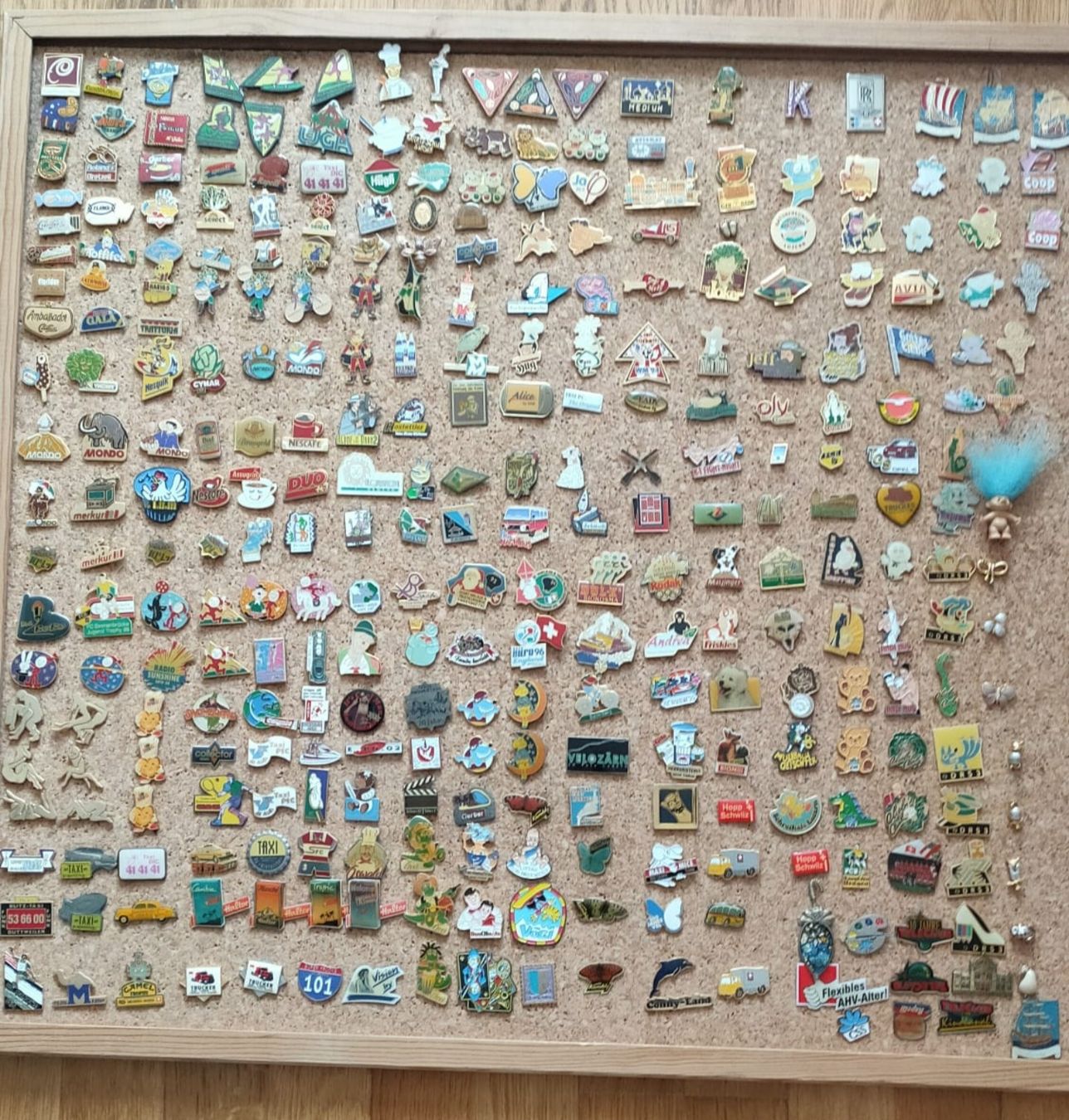 Placchette & Badge: Pin Sammlung XXL – Usato da Luzern venduto da Luzern_Energy