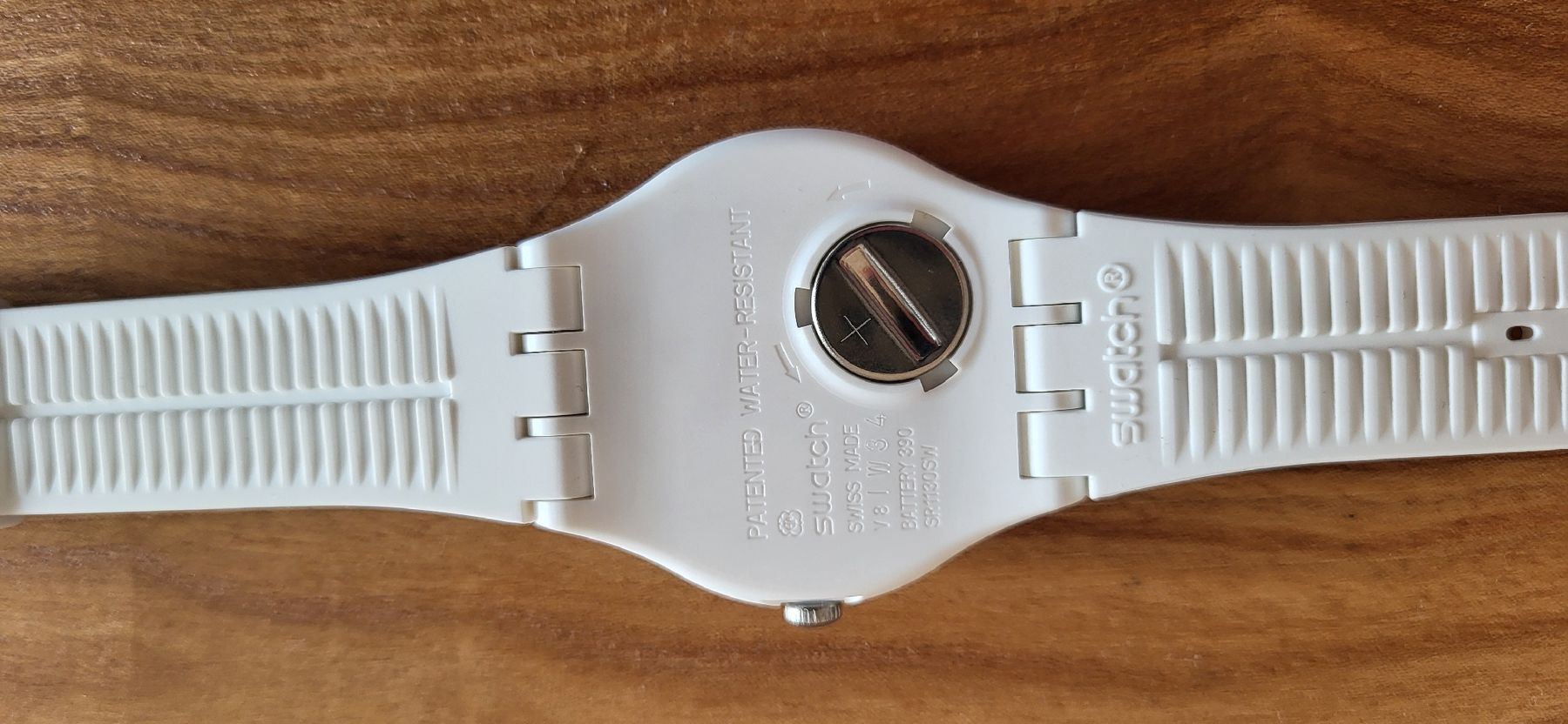 Swatch Orologi: Swatch 225 anniversary, limited edition. – Nuovo (secondo la descrizione) da Biel/Bienne venduto da BEmpuria 3