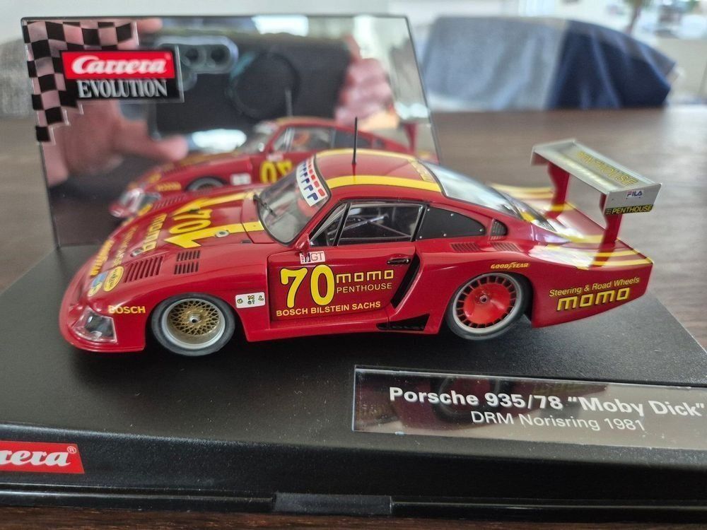 Carrera Circuits: Carrera Evolution Porsche 935/78 Norisring 1981 Nr. 70 – Neuf avec emballage d'origine à Ennetbürgen par Perlen01 1