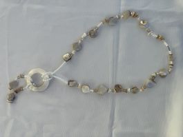 Kette Muscheln weiss