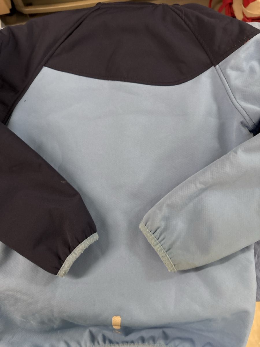 Trevolution Jacken & Mäntel: Jacke Trevolution 128 – Gebraucht aus Regensdorf von Piritatti 1