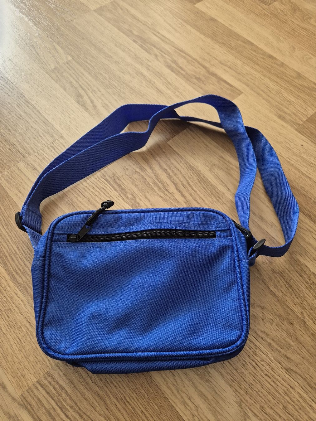 Borse: Umhängetasche / Schultertasche blau – Usato da Langenthal venduto da Polarisstern 1