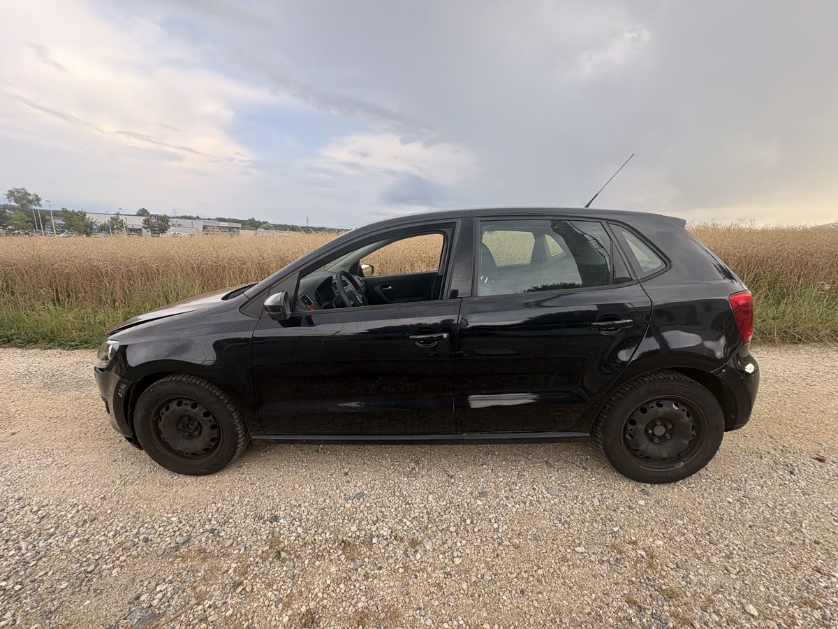 VW Automobili: VW Polo 1.4 Unfall – Difettoso da Gals venduto da aya_p7pd 6