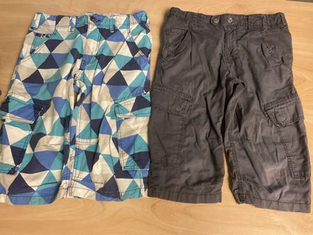 2 H&M Jungen Shorts, Gr.140, Sommer-Look