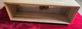 Table basse de luxe en hêtre massif + roulettes état neuve