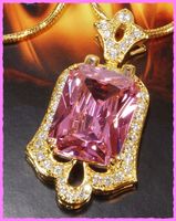 Grosser eindrucksvoller Anhänger mit Zirkonia 18K Vergoldet