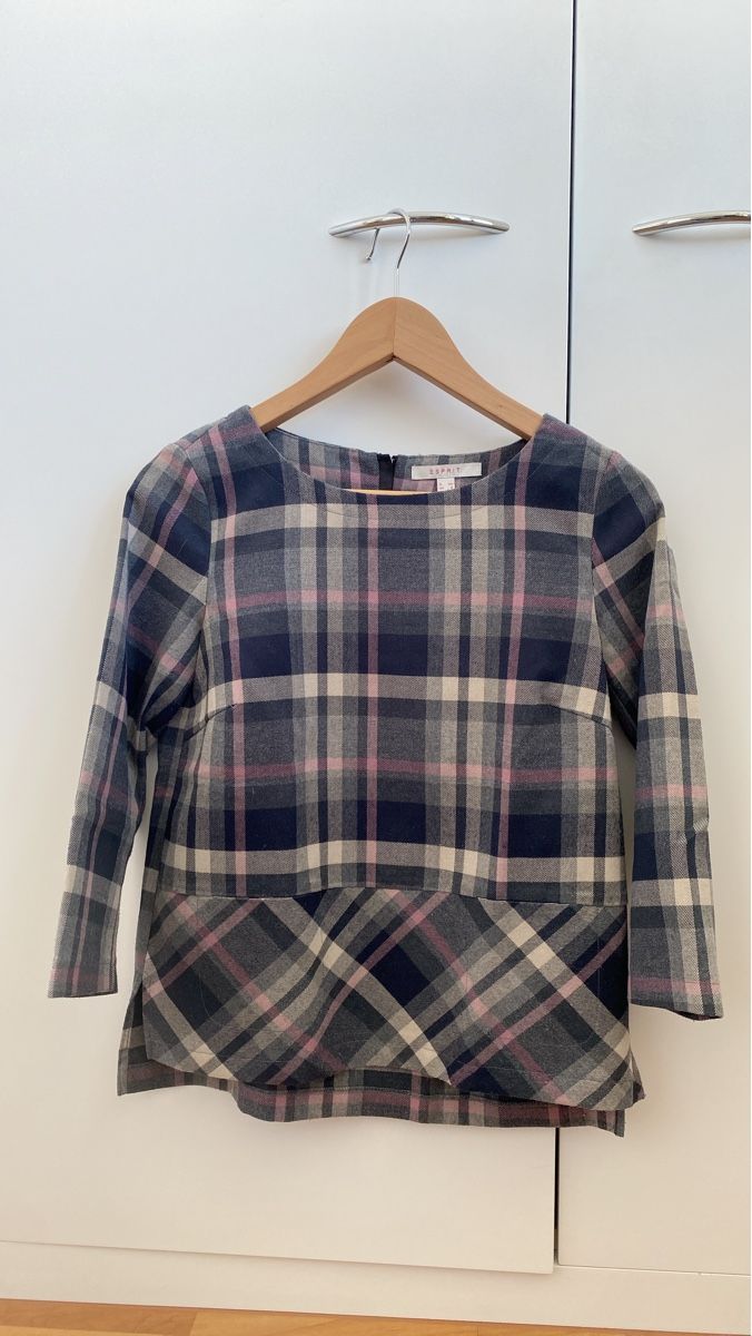 Blusen: 9 Blusen - XS-S  - Pepe Jeans, Marèe, More & More ect. – Gebraucht aus Fällanden von Melinazh