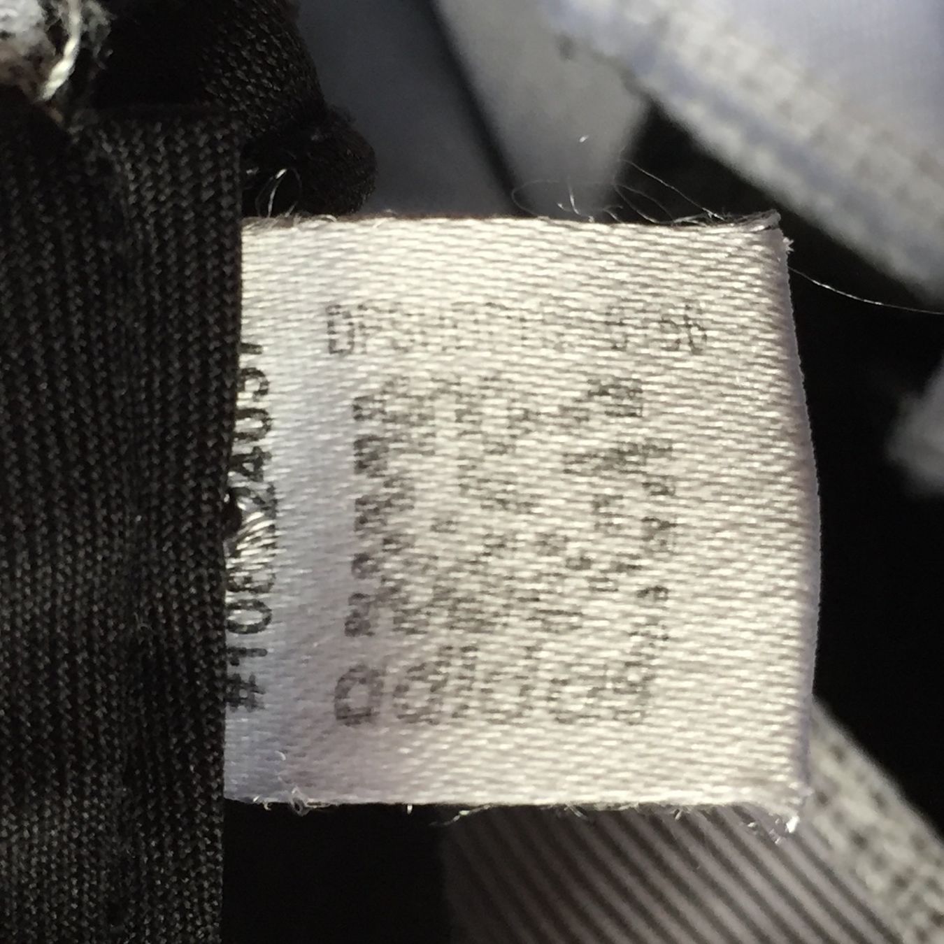 Real Madrid Canottiere & Pantaloni: Jersey Third Real Madrid Black Men M – Usato da Genève venduto da ang_7j7j 3