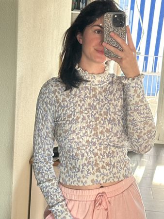 Damen Pullover Zara Blumenmuster Grösse M guter Zustand