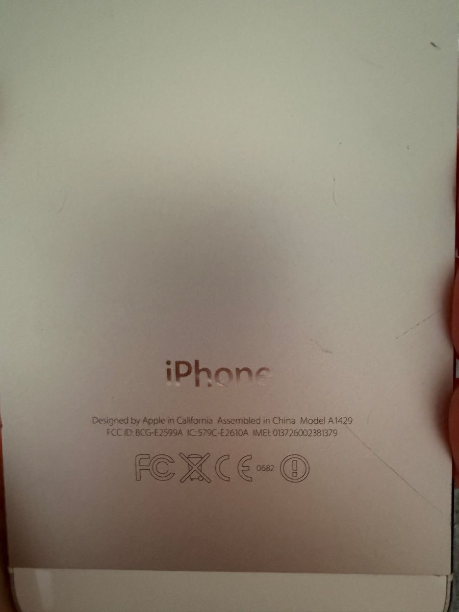 Apple Telefoni cellulari / Smartphones: Apple iPhone 5 weiss – Usato da Winterthur venduto da Gluecksli 1
