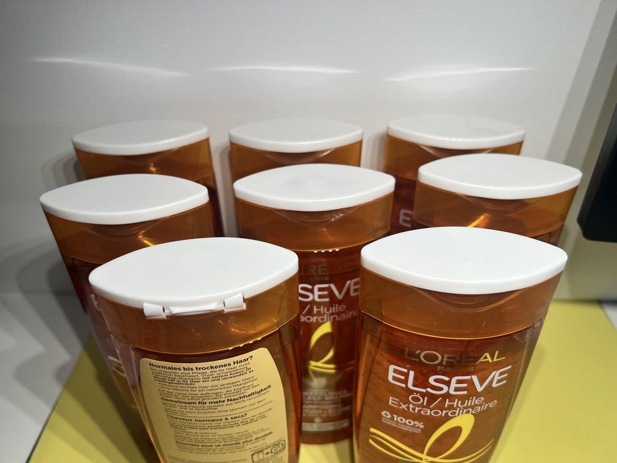 L'Oréal Haarpflegeprodukte: Loreal Elseve 8x Kokos-Öl-Shampoo – Neu und originalverpackt aus Weinfelden von Kammerflimmern 2