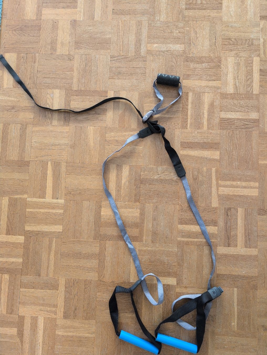 Hometrainer: Pocket Monkii - Doorframe Pull-Up & Resistance Kit – Nuovo (secondo la descrizione) da Zürich venduto da tit_88kz