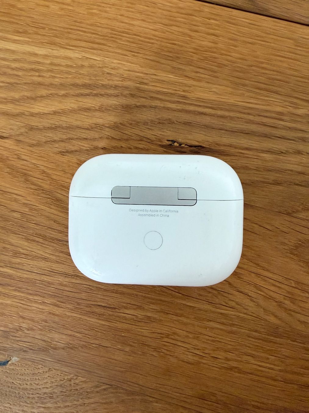 Apple Cuffie: APPLE AirPods Pro 1 Charging Case – Usato da Lausanne venduto da Nine1982 5